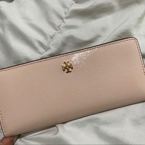 tory burch long wallet